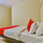 Oyo 17334 Sulit Comforts