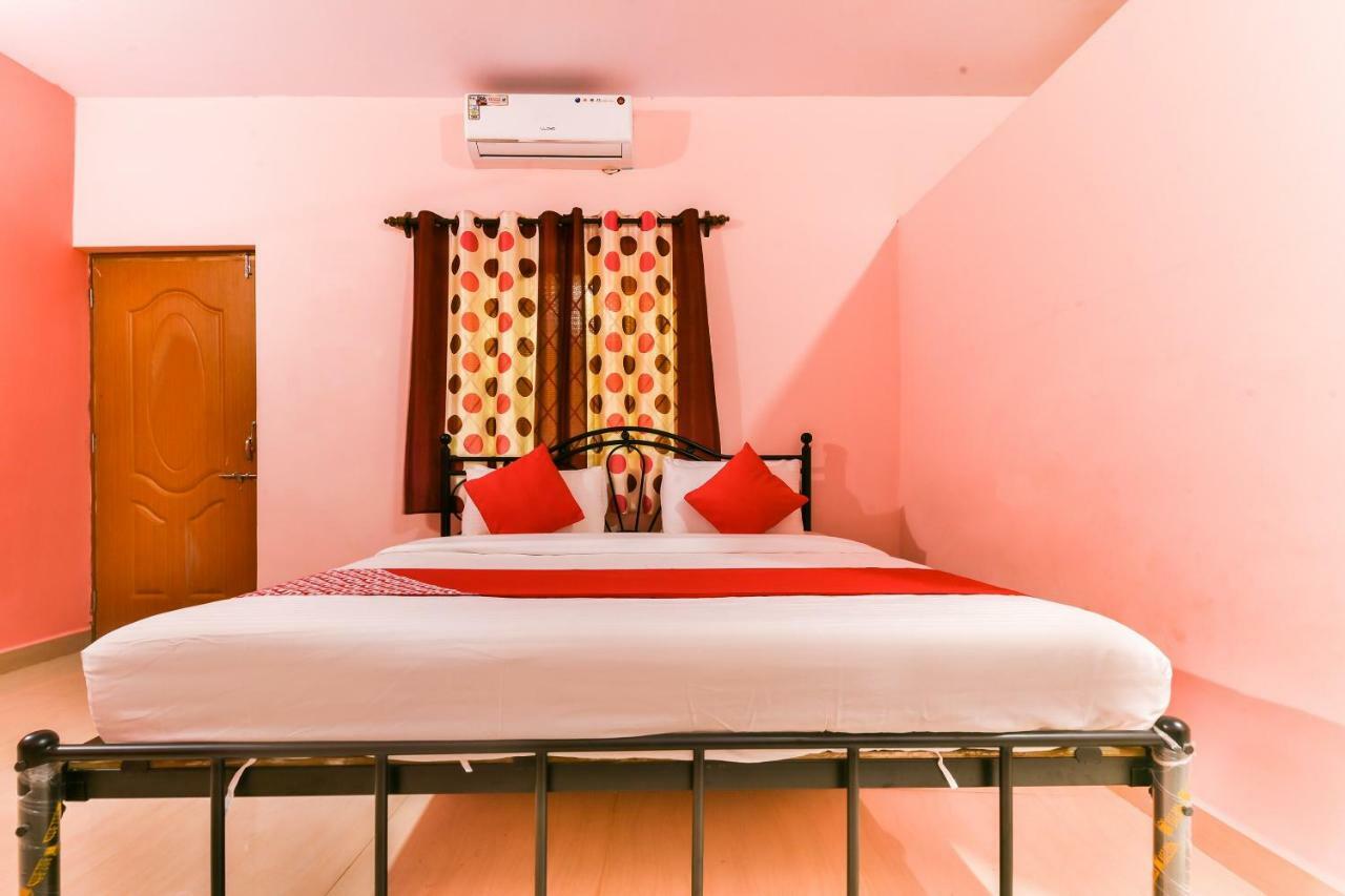 Oyo 17334 Sulit Comforts Hotel Calangute